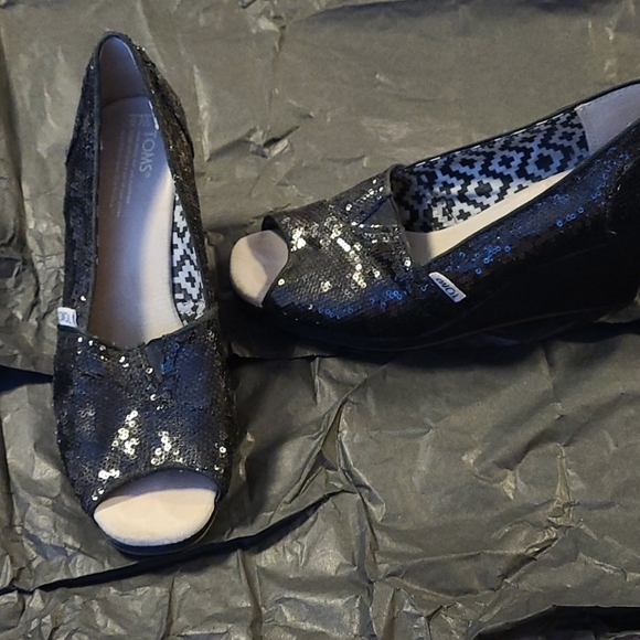 Tom's Glitter Wedge - Picture 1 of 4